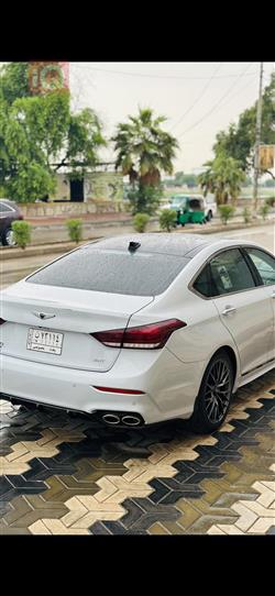 جنسس G80